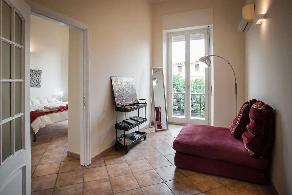 Exma Luxury Apart Cagliari Center Reserved Parking 0*,  Italien