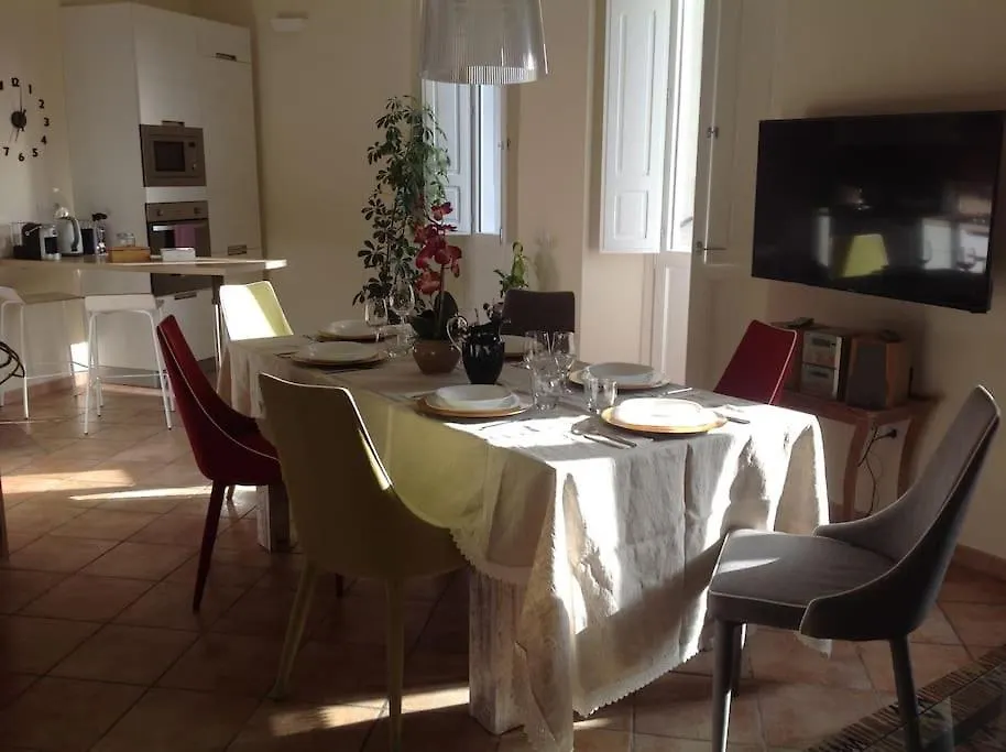 Lägenhet Exma Luxury Apart Cagliari Center Reserved Parking