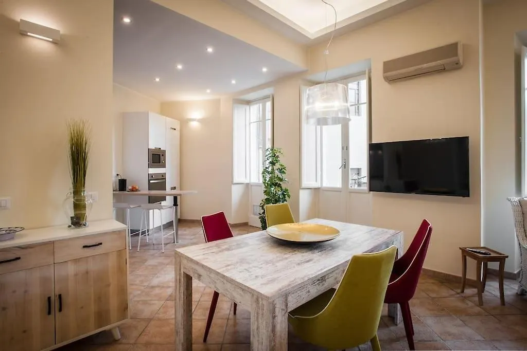 Exma Luxury Apart Cagliari Center Reserved Parking Lägenhet