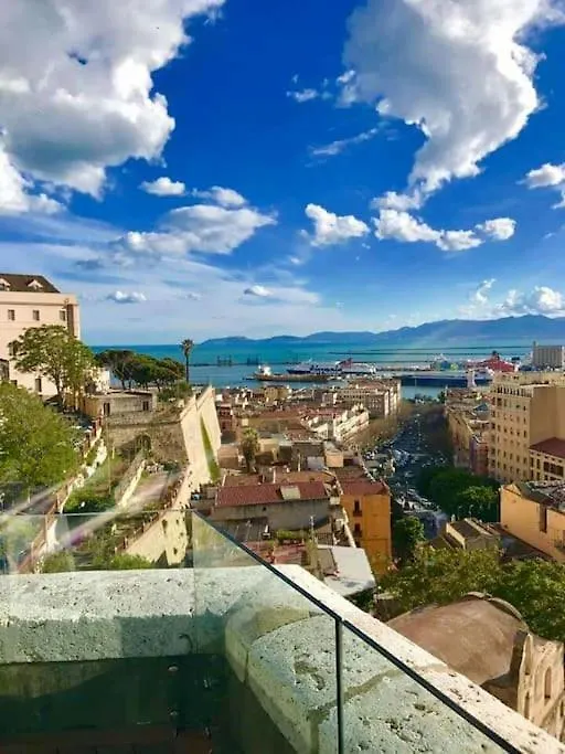 Lägenhet Exma Luxury Apart Cagliari Center Reserved Parking